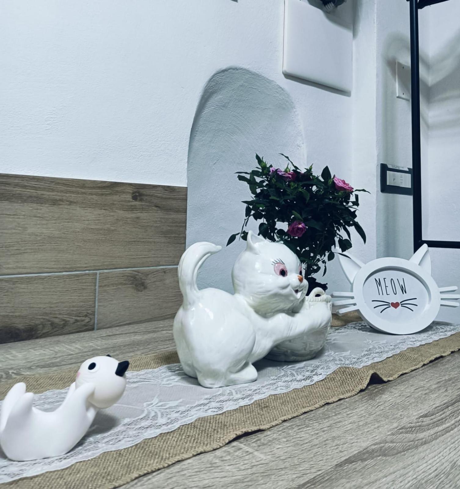 The White Cat Villa Nápoly Kültér fotó